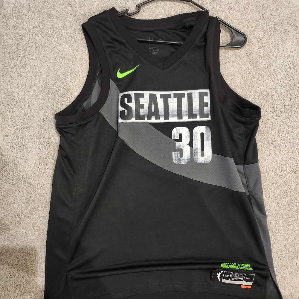 Breanna Stewart Jersey